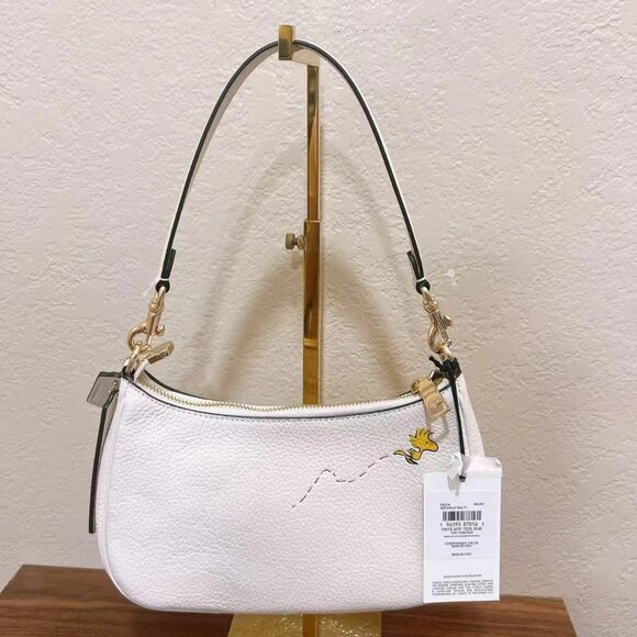 NWT Coach X Peanuts Teri Shoulder Bag With Snoopy - Picture 3 of 7